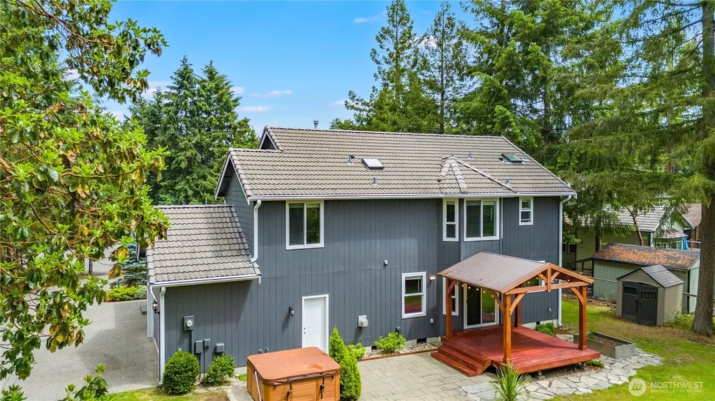 7541 58th Avenue NE Olympia WA 98516