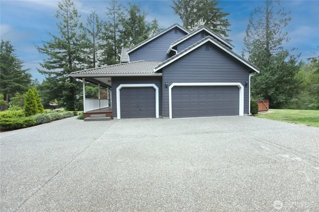 7541 58th Avenue NE Olympia WA 98516
