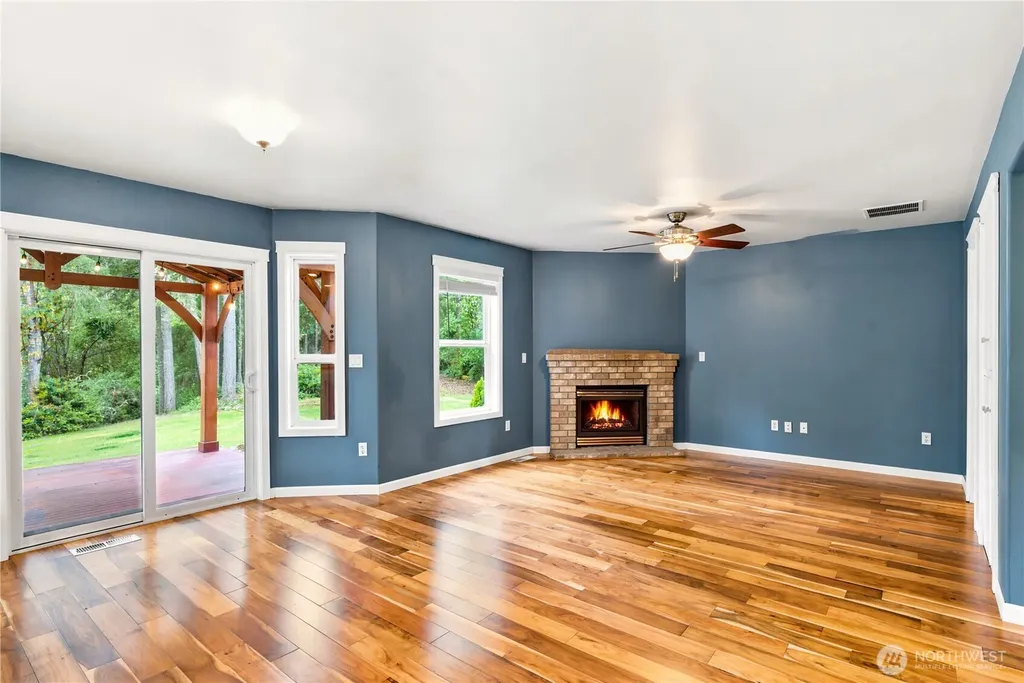 7541 58th Avenue NE Olympia WA 98516