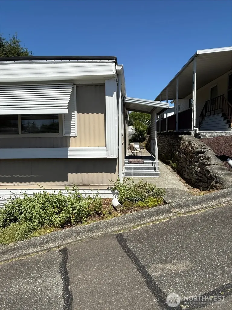 1415 84th Street SE Everett WA 98208