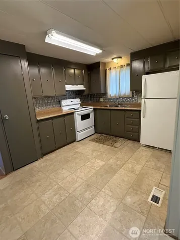 1415 84th Street SE Everett WA 98208
