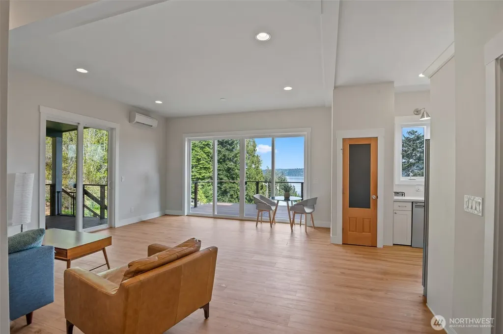 41 N Mardell Avenue Hoodsport WA 98548
