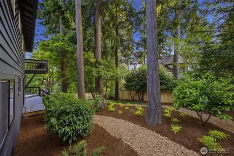 8115 172nd Avenue NE Redmond WA 98052