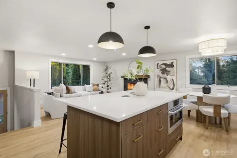 8115 172nd Avenue NE Redmond WA 98052