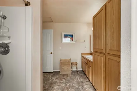 2509 NW Boston Avenue East Wenatchee WA 98802