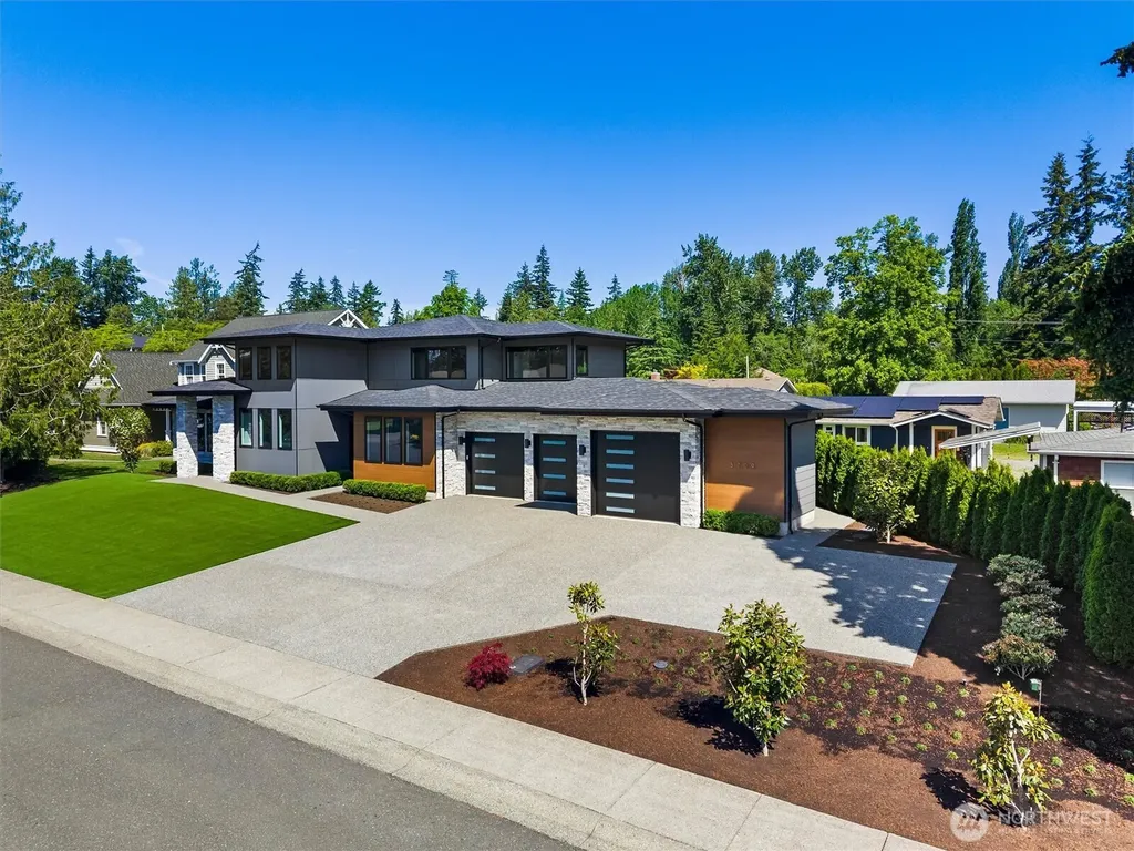 3709 E Connecticut Street Bellingham WA 98226