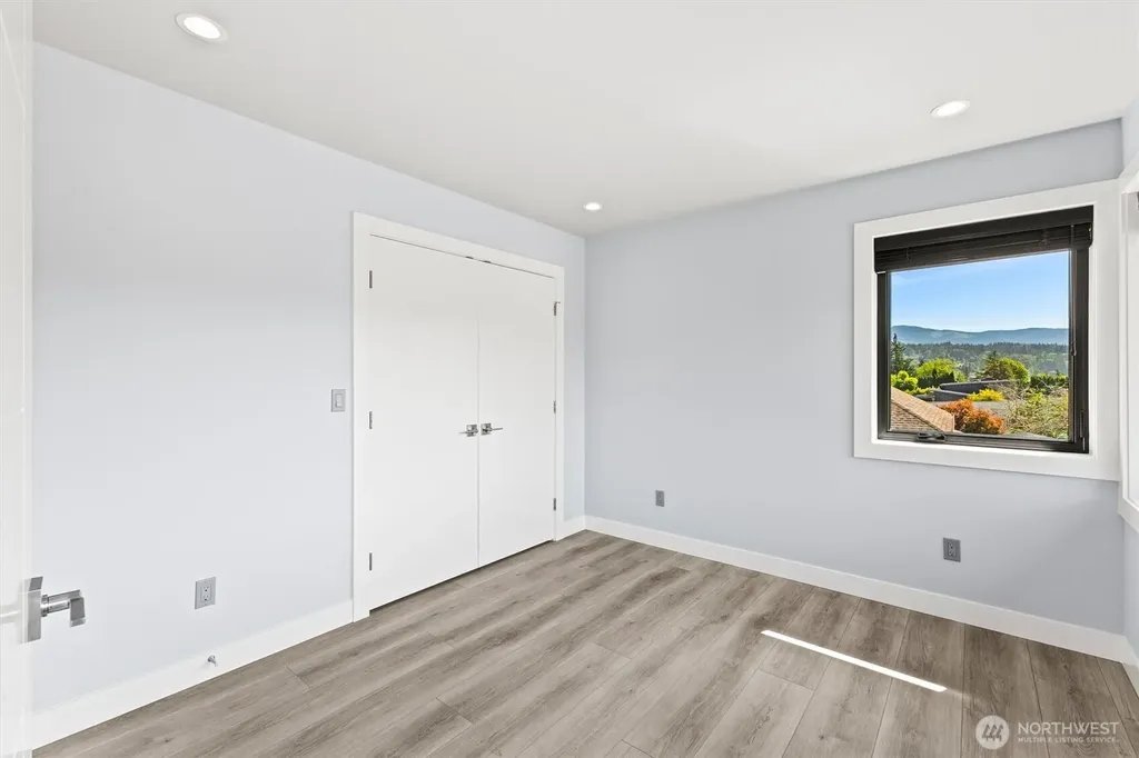3709 E Connecticut Street Bellingham WA 98226