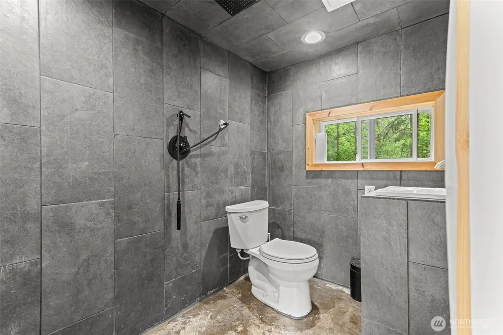 20226 Neat Road SE Yelm WA 98597