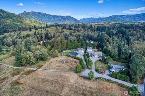 19443 Oakleaf Lane Sedro Woolley WA 98284