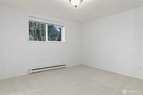6110 8th Avenue NW Seattle WA 98107