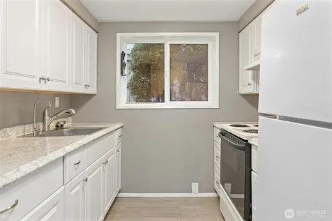 6110 8th Avenue NW Seattle WA 98107