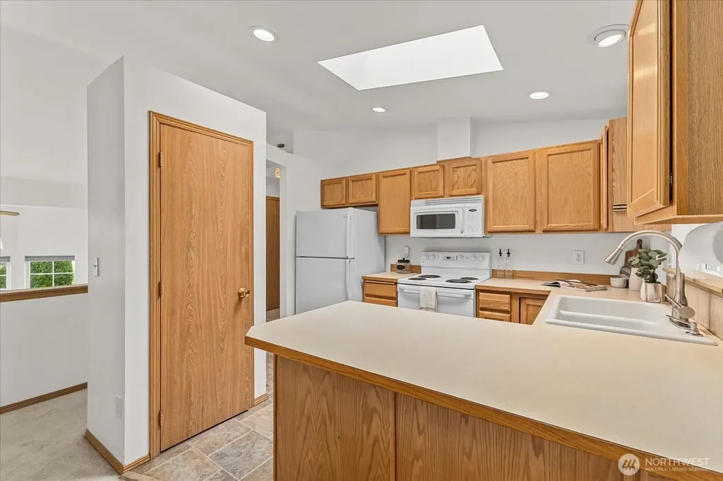 8504 5th Place SE Lake Stevens WA 98258