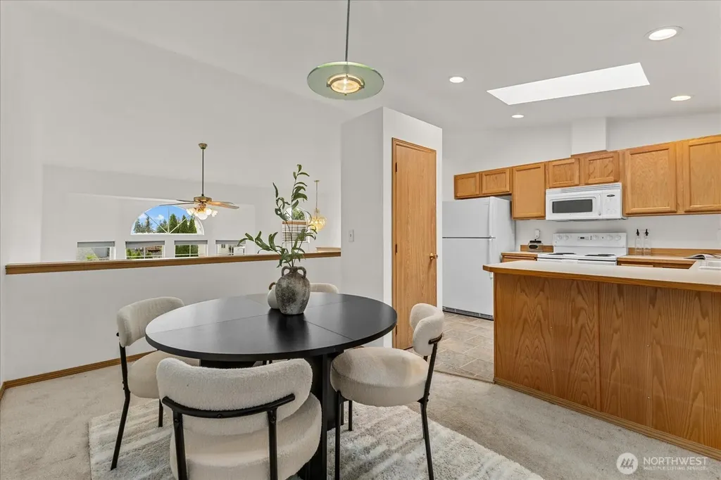 8504 5th Place SE Lake Stevens WA 98258