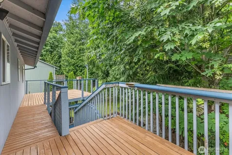 8504 5th Place SE Lake Stevens WA 98258