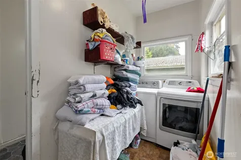 3322 S 10th Street Tacoma WA 98405