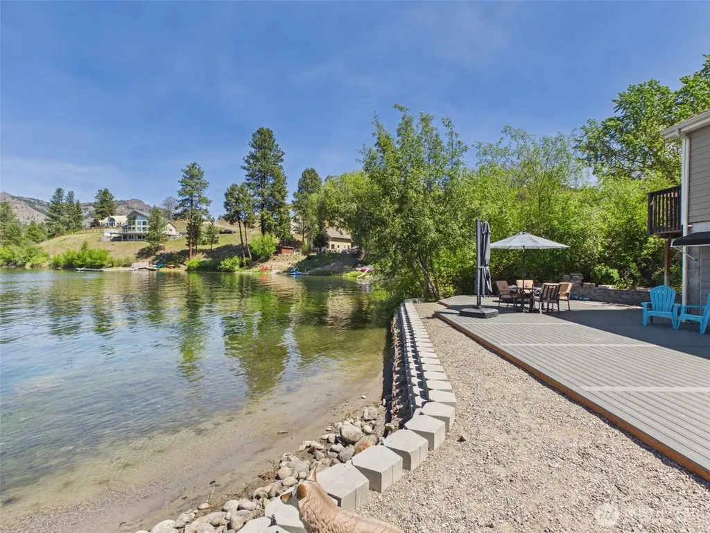 6 Marions Cove Road Republic WA 99166