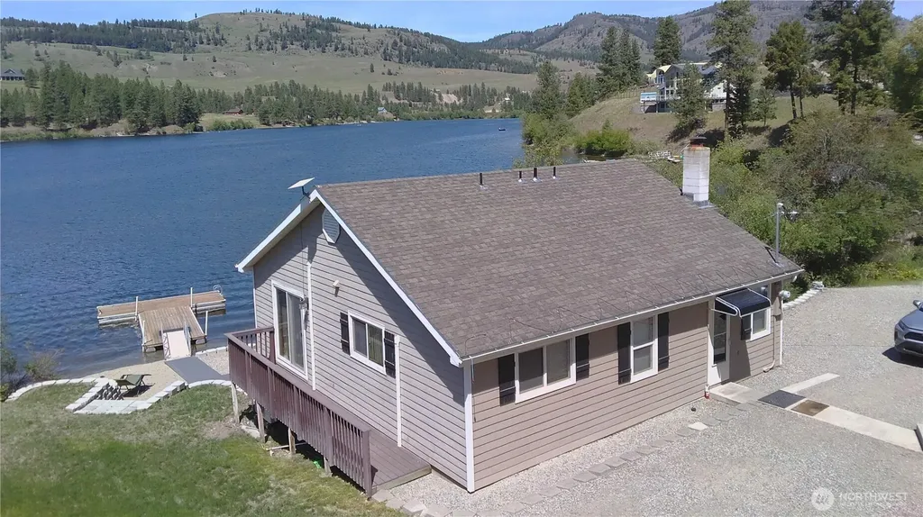 6 Marions Cove Road Republic WA 99166
