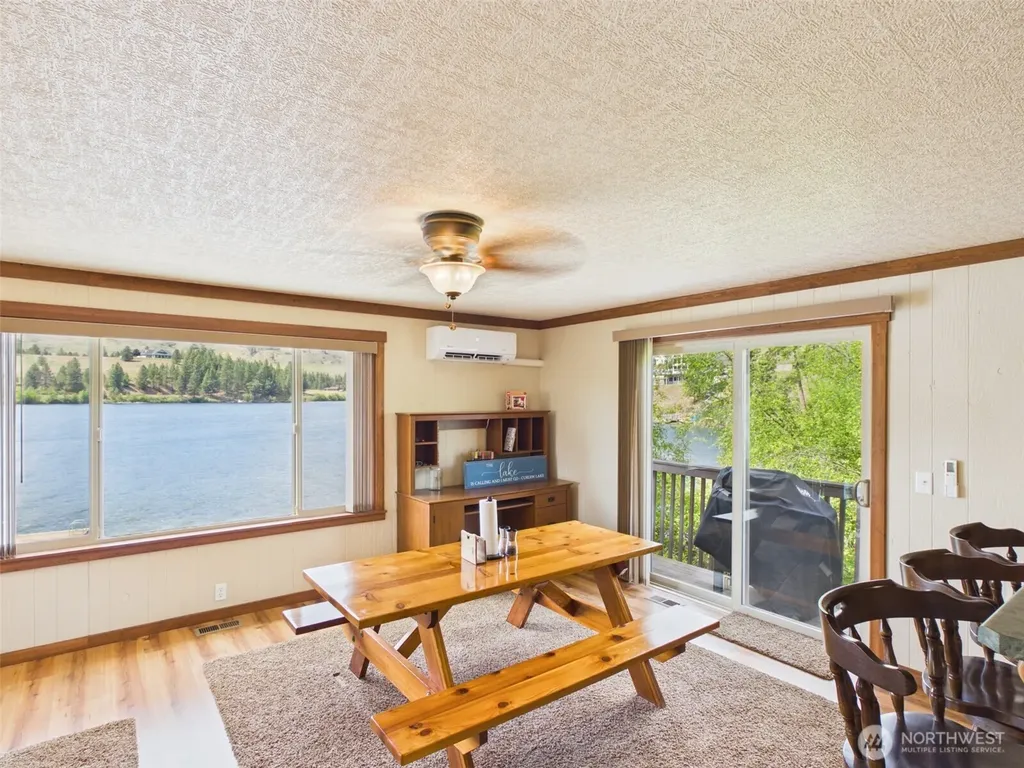 6 Marions Cove Road Republic WA 99166