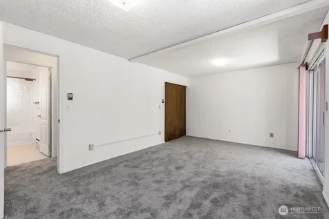 15406 24th Avenue E Tacoma WA 98445