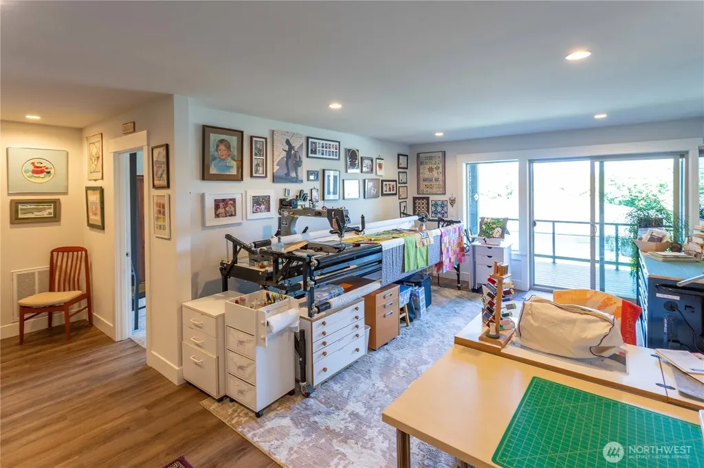 4938 Portalis Way Anacortes WA 98221