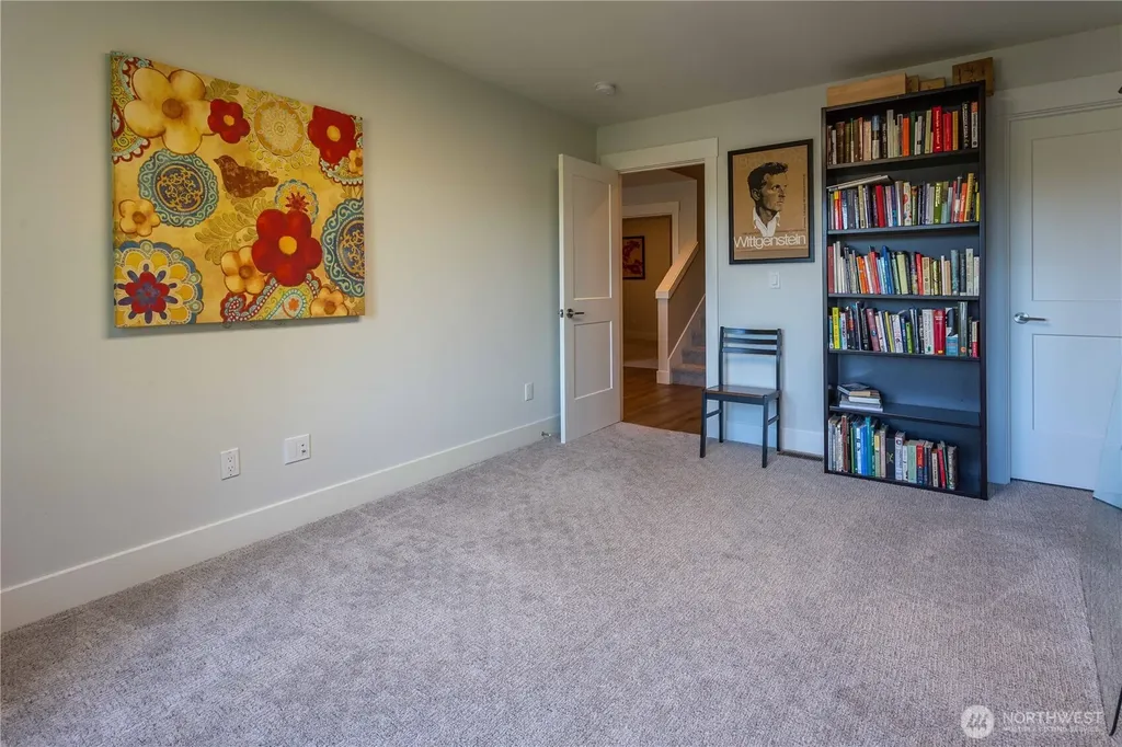 4938 Portalis Way Anacortes WA 98221