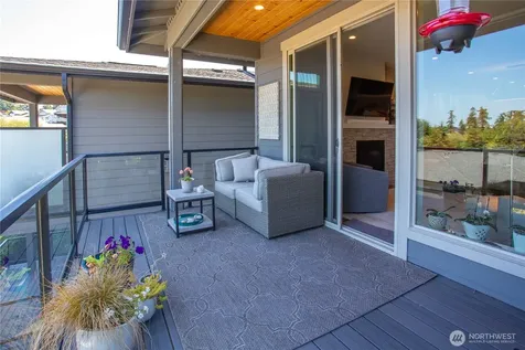 4938 Portalis Way Anacortes WA 98221