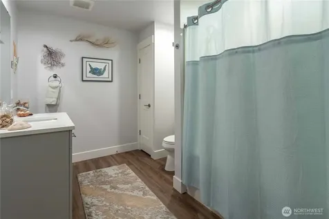 4938 Portalis Way Anacortes WA 98221