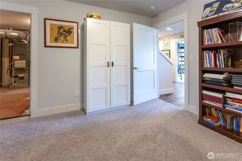 4938 Portalis Way Anacortes WA 98221