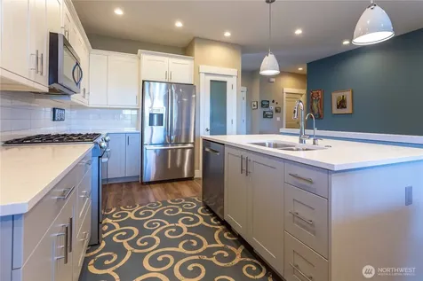 4938 Portalis Way Anacortes WA 98221