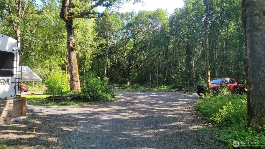 209 Frost Road Winlock WA 98596