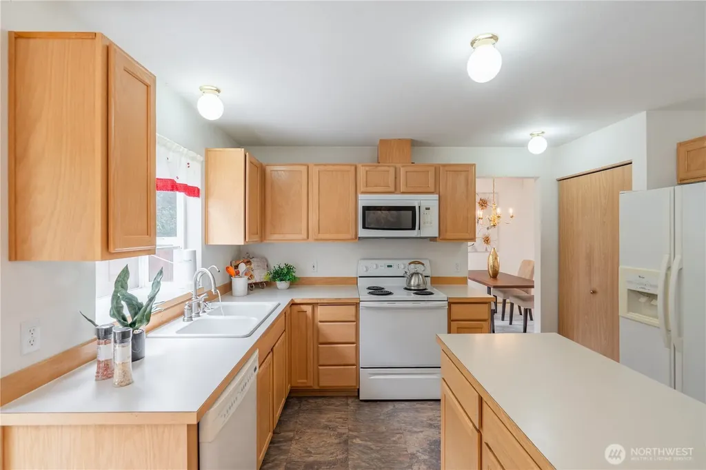 23323 106th Street E Buckley WA 98321