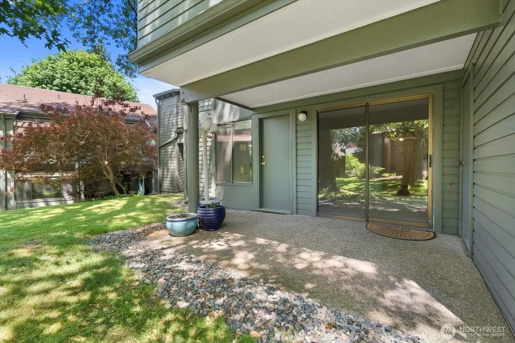 10015 NE 123rd Street Kirkland WA 98034