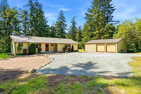 2995 Hunt Road Oak Harbor WA 98277