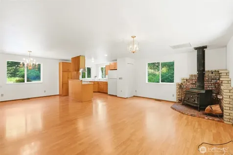 2995 Hunt Road Oak Harbor WA 98277