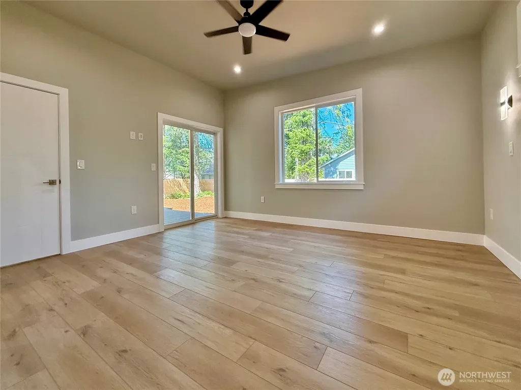 382 Lake View Loop NE Ocean Shores WA 98569