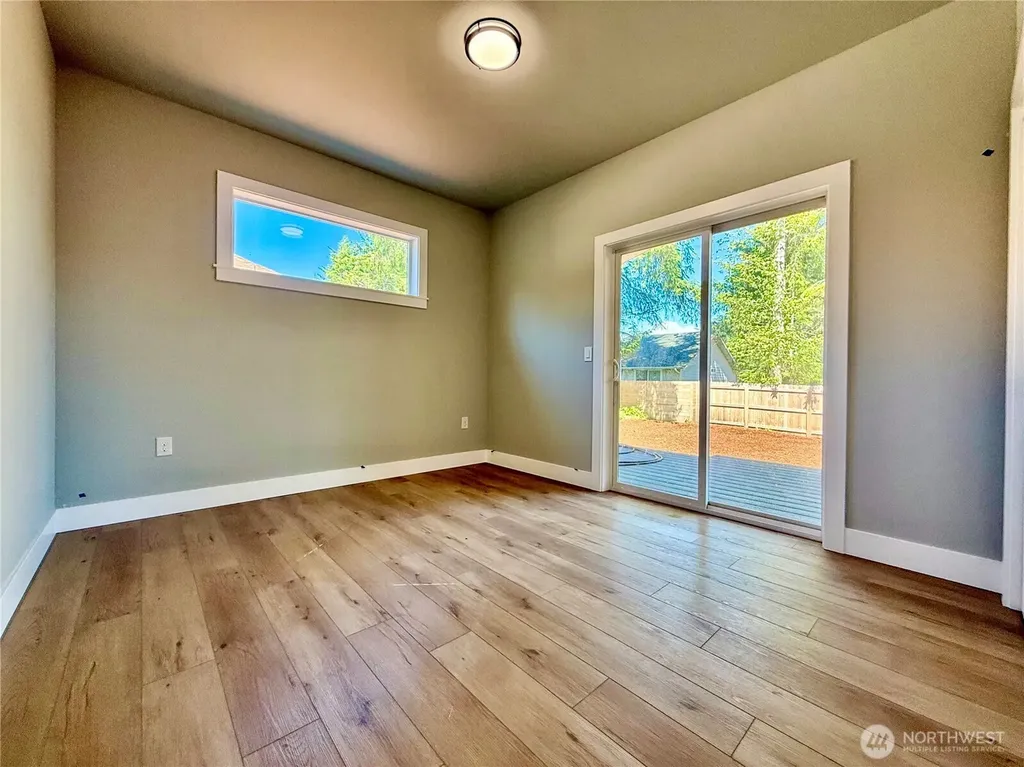 382 Lake View Loop NE Ocean Shores WA 98569