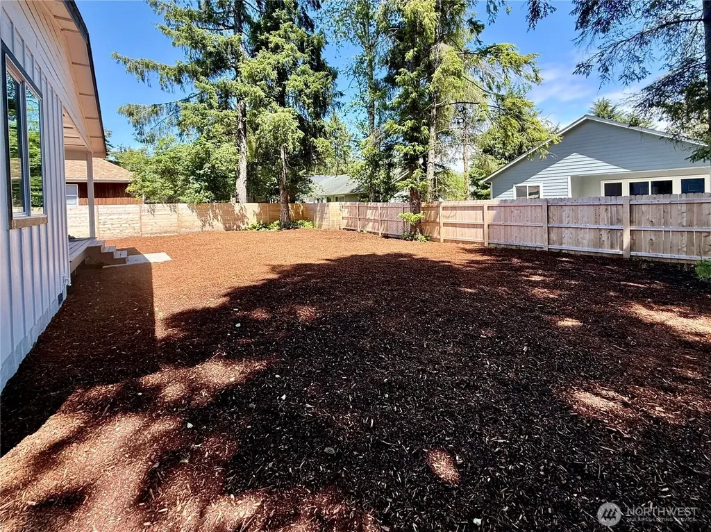 382 Lake View Loop NE Ocean Shores WA 98569