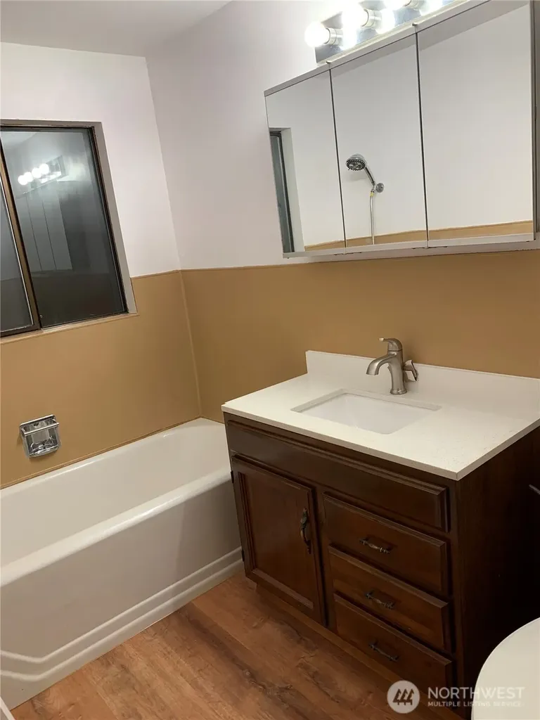 13223 84th Avenue S Seattle WA 98178