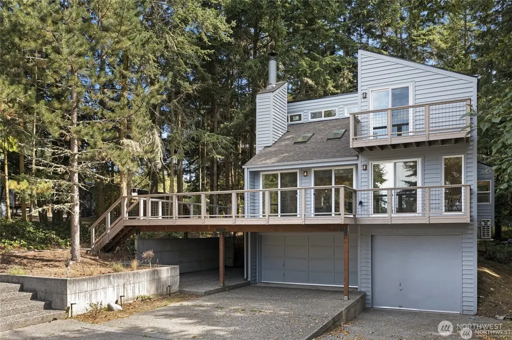 27 Dryad Place Lopez Island WA 98261