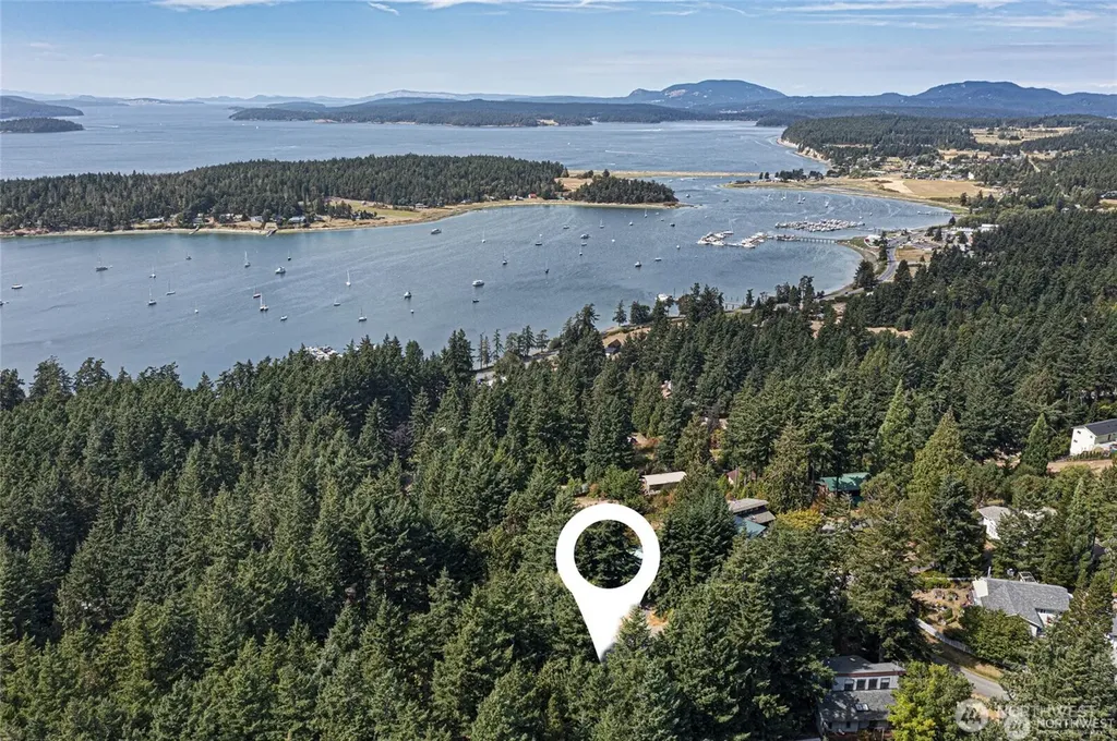 27 Dryad Place Lopez Island WA 98261