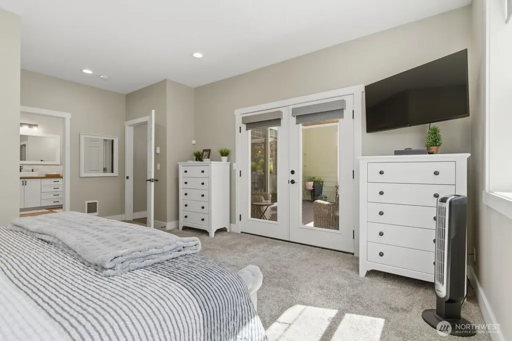 651 Happy View Lane Sequim WA 98382