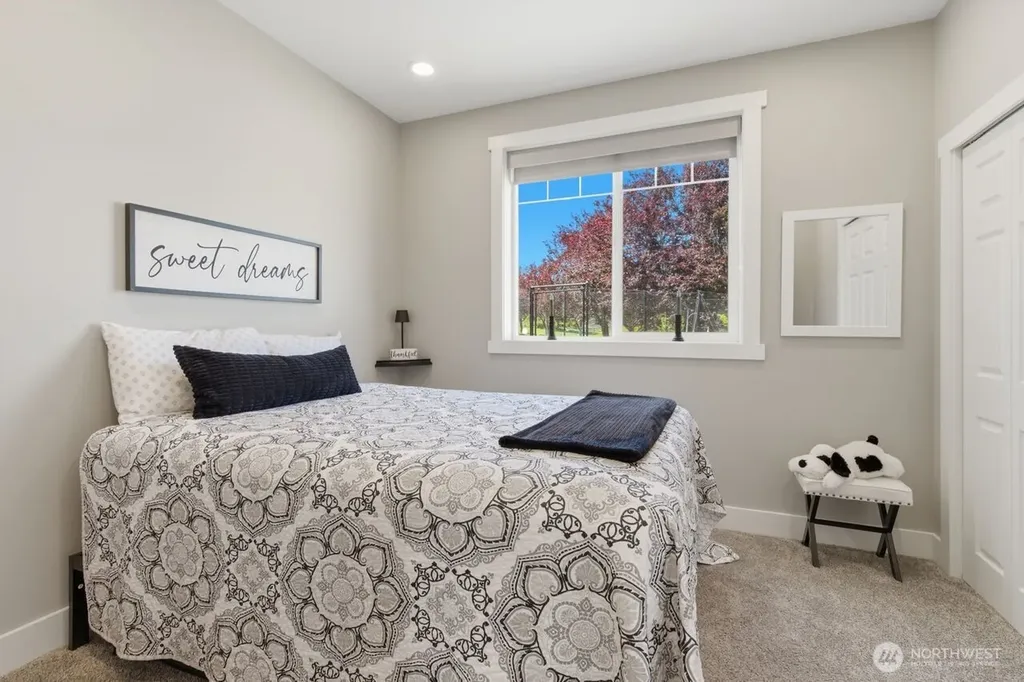 651 Happy View Lane Sequim WA 98382