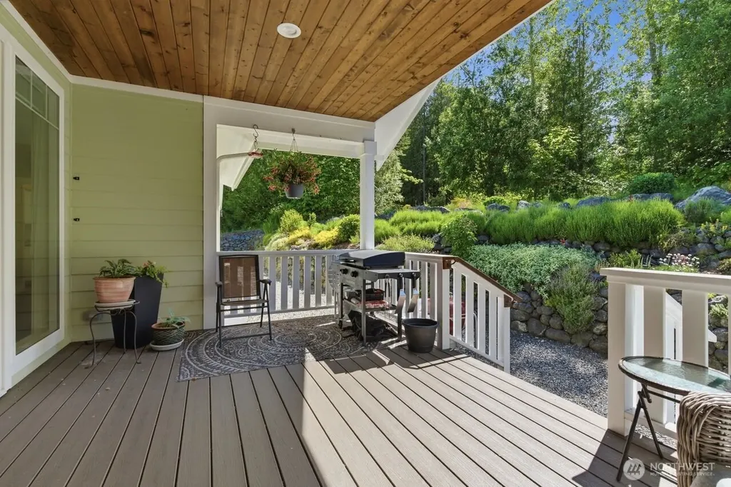 651 Happy View Lane Sequim WA 98382