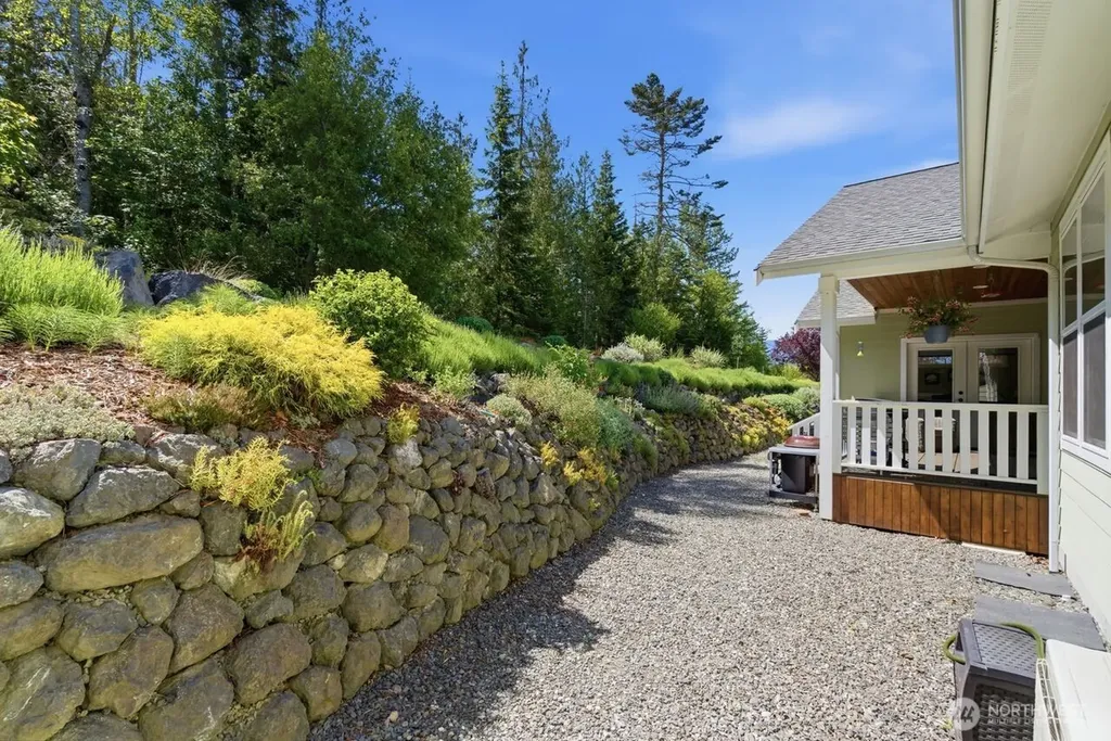 651 Happy View Lane Sequim WA 98382