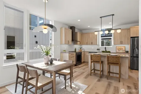 813 NW 63rd Street Seattle WA 98107