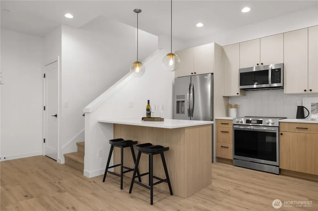 1138 NW 57th Street Seattle WA 98107