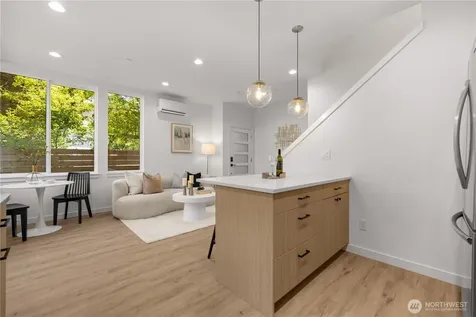 1138 NW 57th Street Seattle WA 98107
