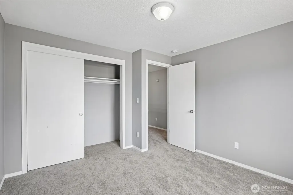 11816 NE 40th Place Vancouver WA 98686