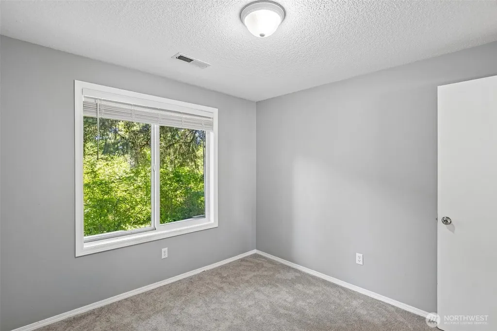 11816 NE 40th Place Vancouver WA 98686