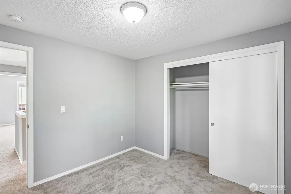 11816 NE 40th Place Vancouver WA 98686